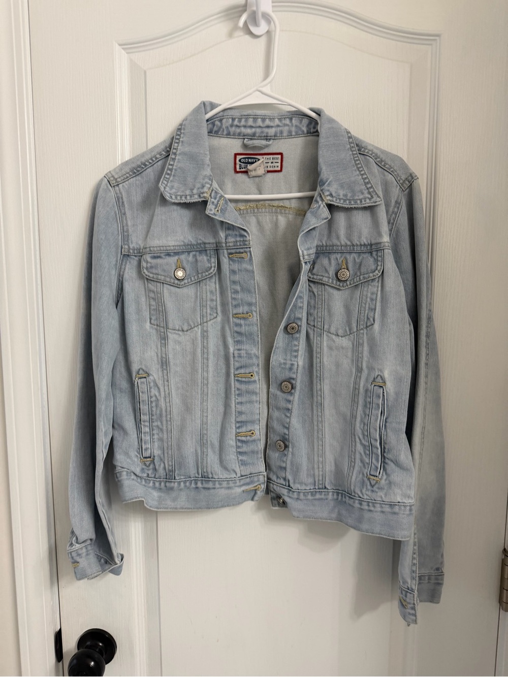 Old Navy Light Blue Denim Jean Jacket - Women's